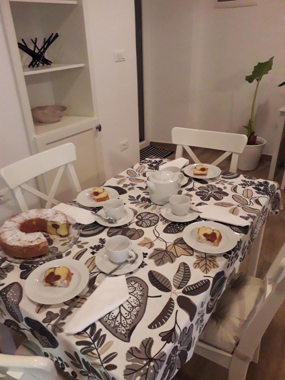 Apartment Nena- Apartman Sa Posebnim Ulazom U Prizemlju, Terasom I Zelenom Okucnicom Rakotule Εξωτερικό φωτογραφία